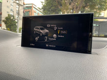 Cargar imagen en el visor de la galería, Audi Q7 Modelo 2018
