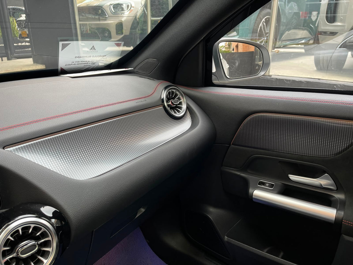 Mercedes-Benz EQA 350 4MATIC Blindada Modelo 2023