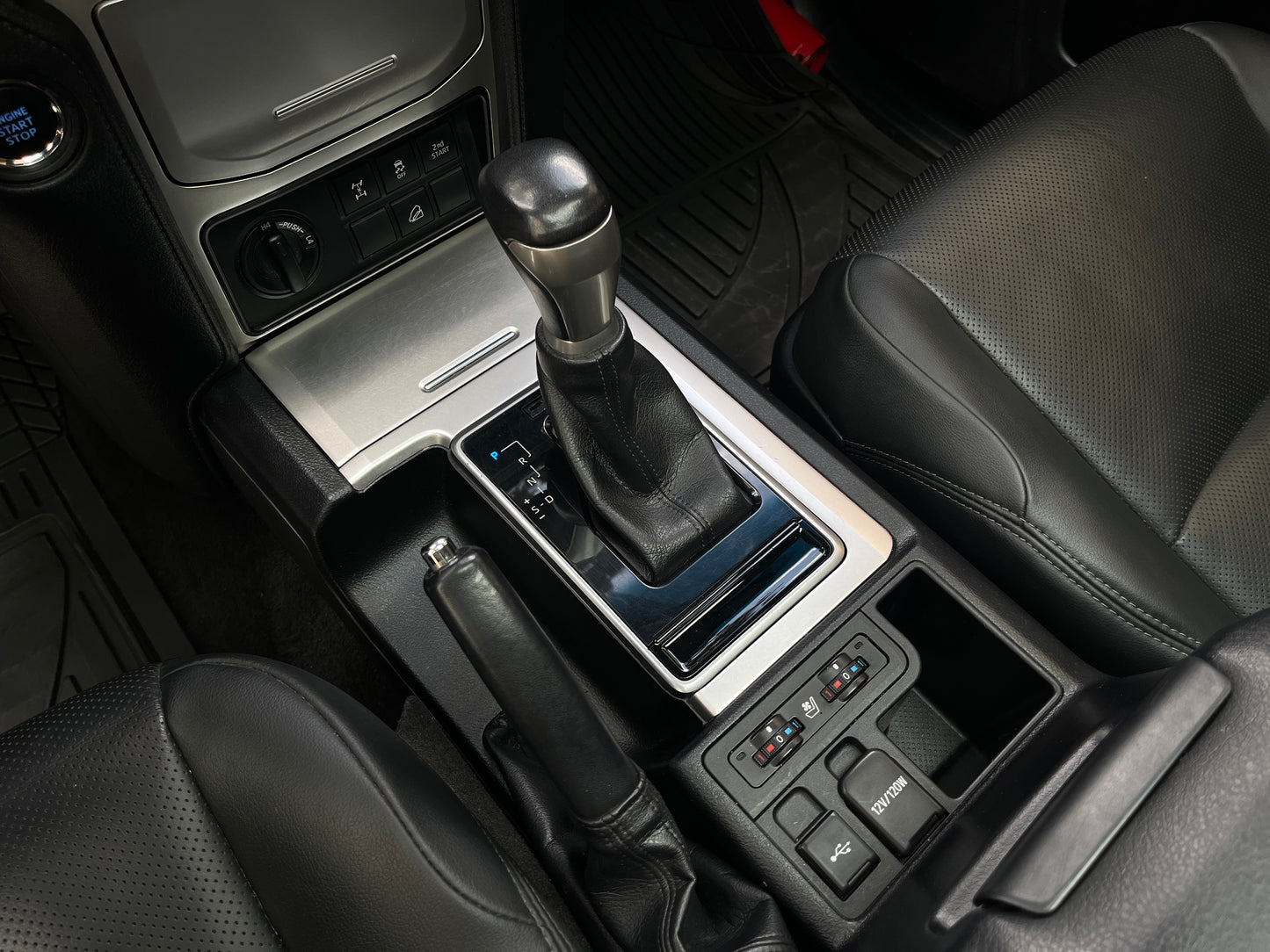 Toyota Prado TXL Modelo 2021