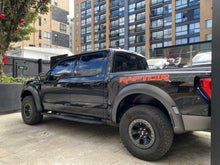 Cargar imagen en el visor de la galería, Ford F150 Raptor Modelo 2023
