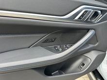 Cargar imagen en el visor de la galería, BMW M440I xDrive Gran Coupé Modelo 2023
