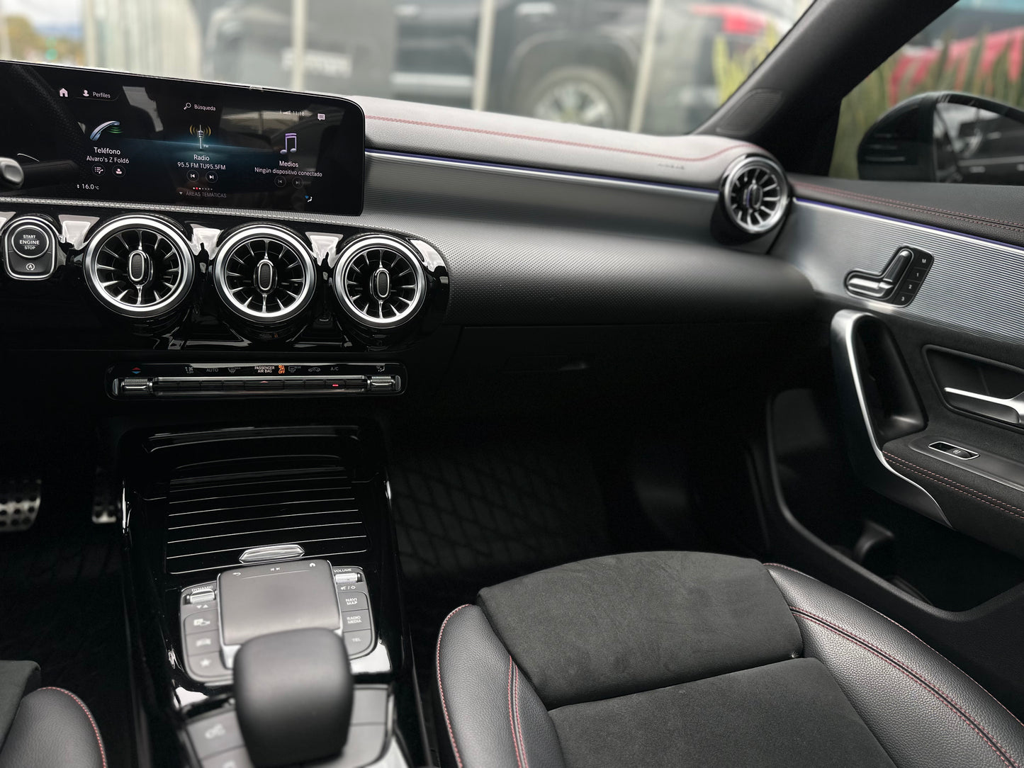Mercedes-Benz AMG CLA 35 4MATIC Modelo 2023