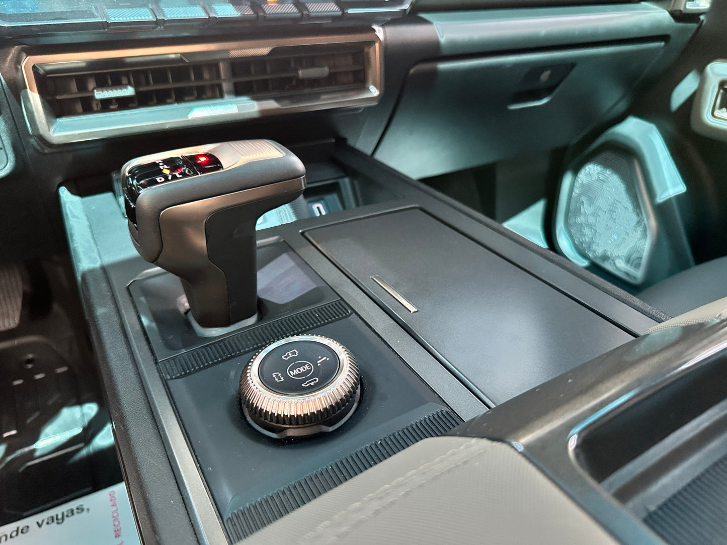 GMC Hummer EV SUV Blindada Modelo 2025 - Autos 93