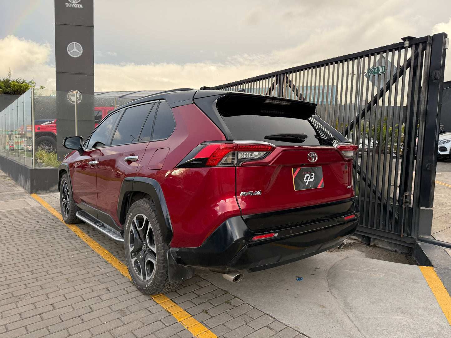 Toyota RAV4 X-ROAD 2.5 Modelo 2020 - Autos 93