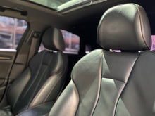 Cargar imagen en el visor de la galería, Audi RS3 Sedán Modelo 2018
