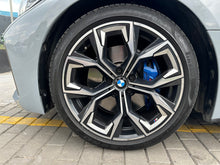 Cargar imagen en el visor de la galería, BMW M440I xDrive Gran Coupé Modelo 2023
