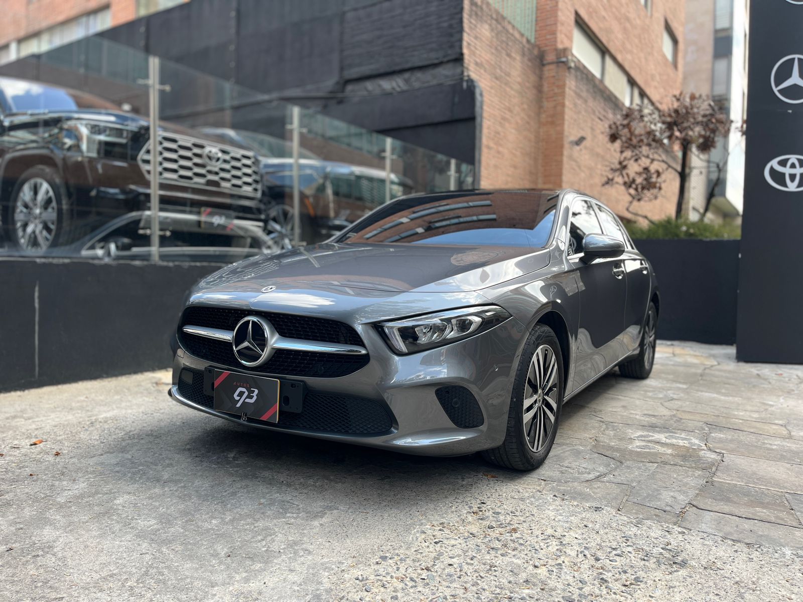 Mercedes Benz A200 Hatchback Modelo 2022 - Autos 93
