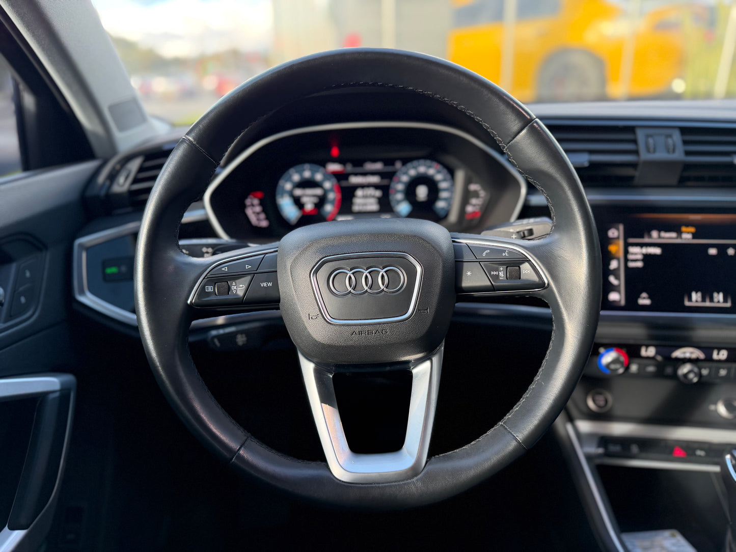 Audi Q3 Modelo 2022 - Autos 93