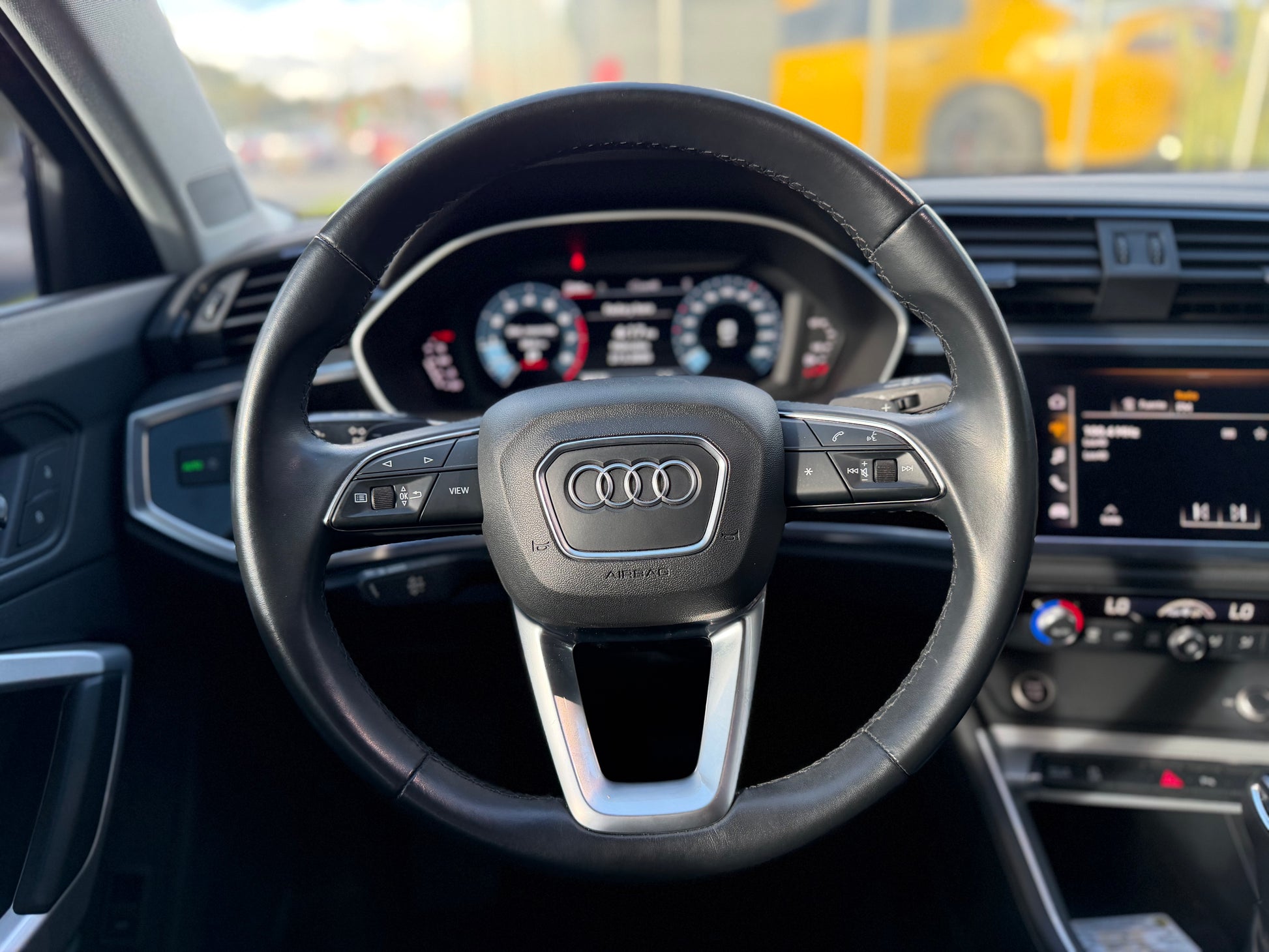 Audi Q3 Modelo 2022 - Autos 93