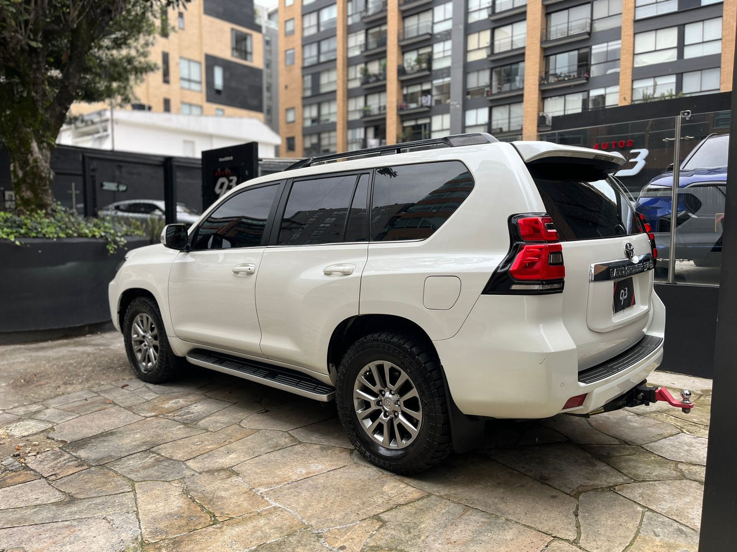 Toyota Prado VX Blindada Modelo 2020 - Autos 93