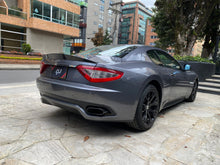 Cargar imagen en el visor de la galería, Maserati Gran Turismo S Modelo 2010
