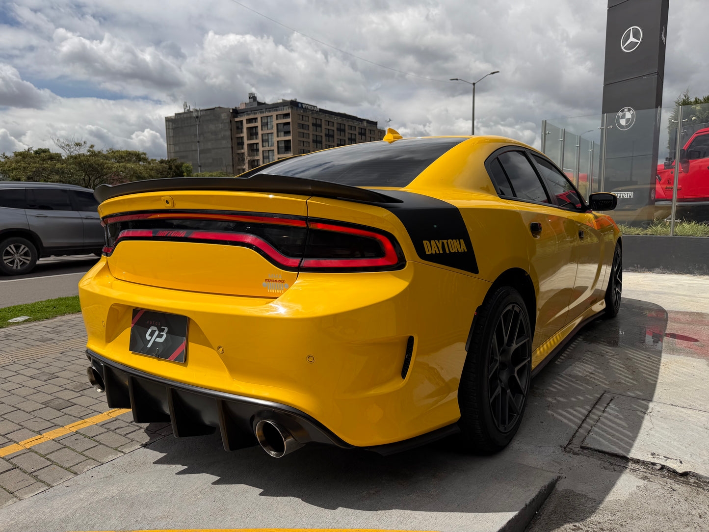 Dodge Charger Daytona Modelo 2017 - Autos 93