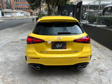 Cargar imagen en el visor de la galería, Mercedes-Benz AMG A45S 4MATIC Modelo 2023
