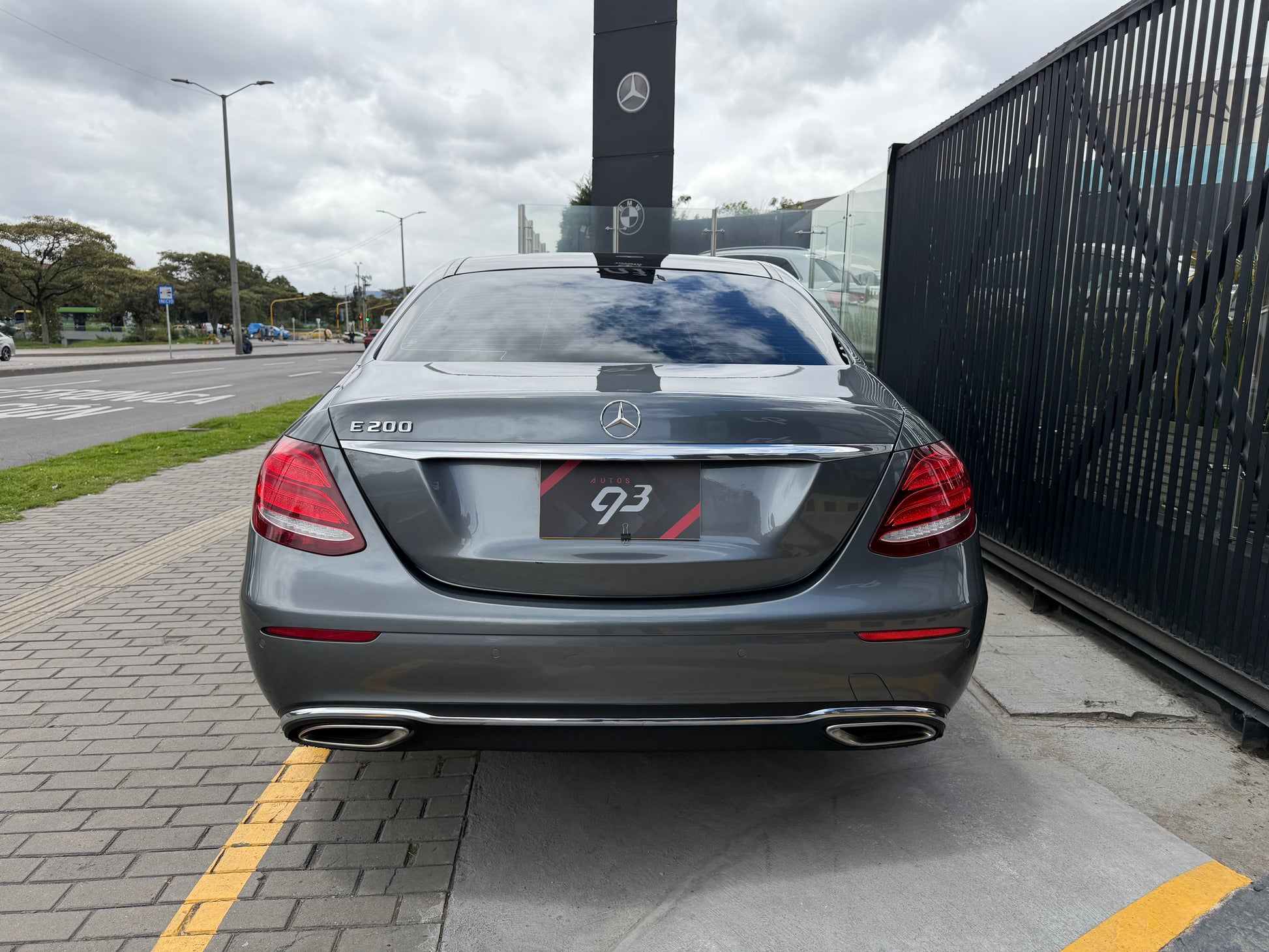 Mercedes Benz E200 Modelo 2017 - Autos 93