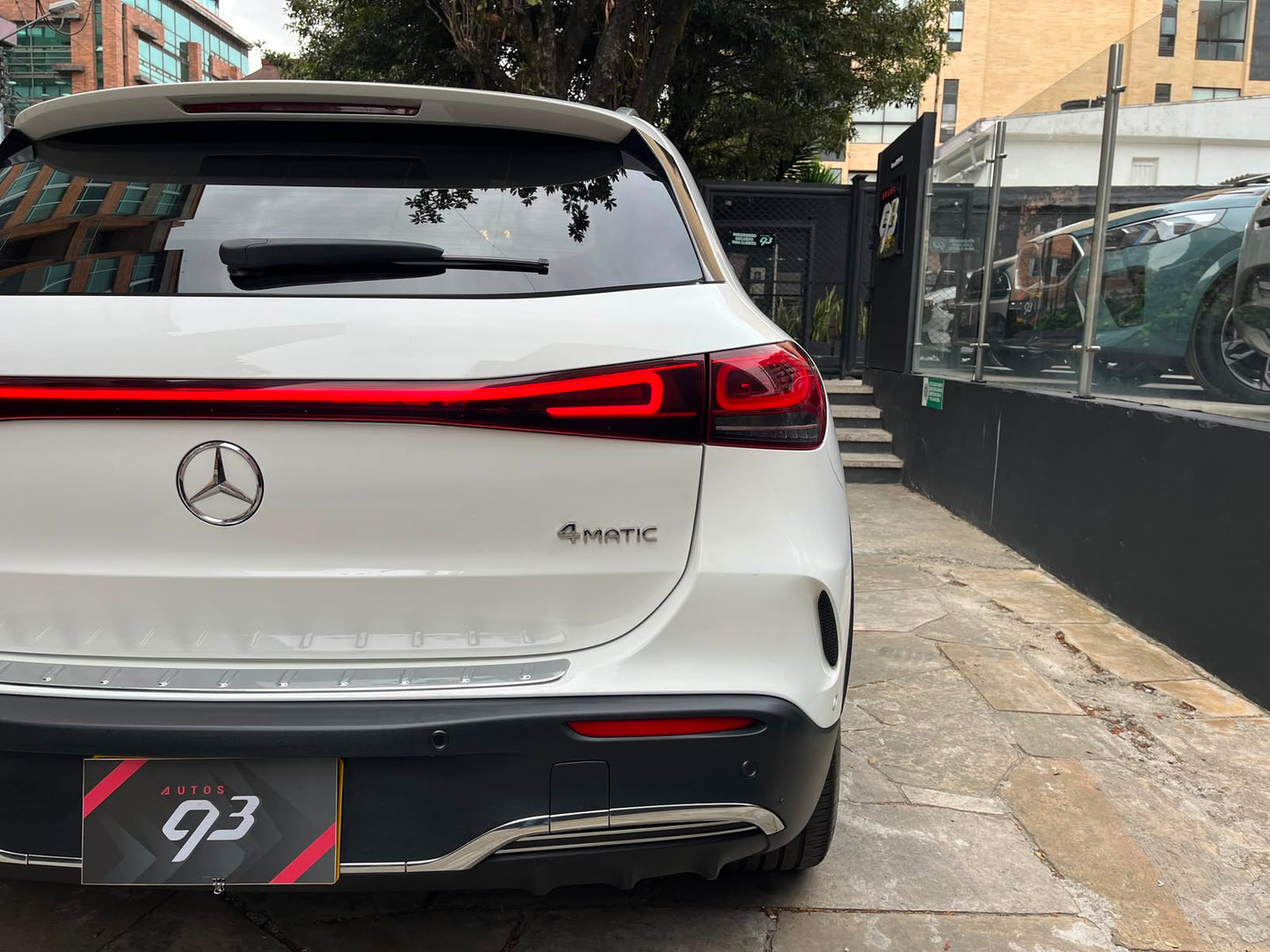 Mercedes-Benz EQA 350 4MATIC Blindada Modelo 2023