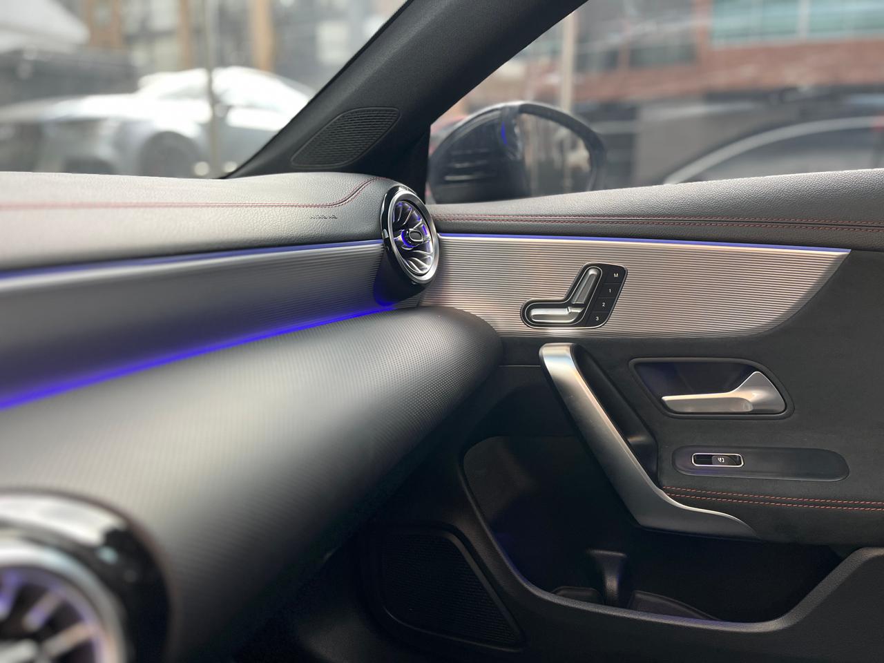 Mercedes Benz CLA35 AMG 4MATIC Modelo 2022