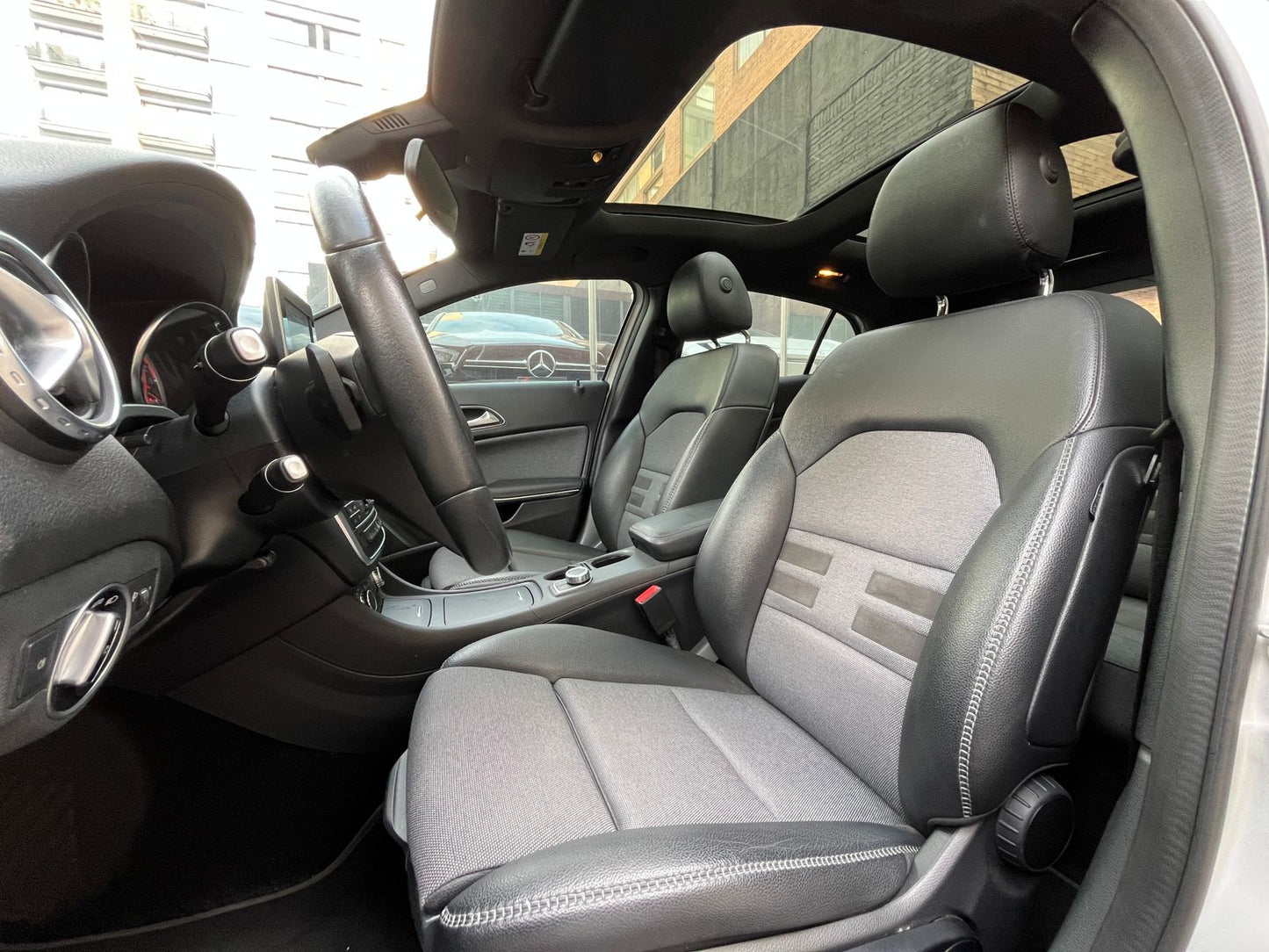Mercedes Benz GLA200 Modelo 2017