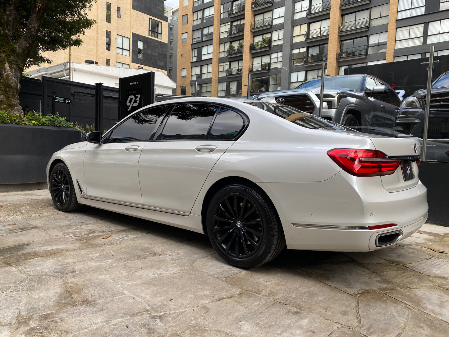 BMW 740I Blindado Modelo 2016 - Autos 93
