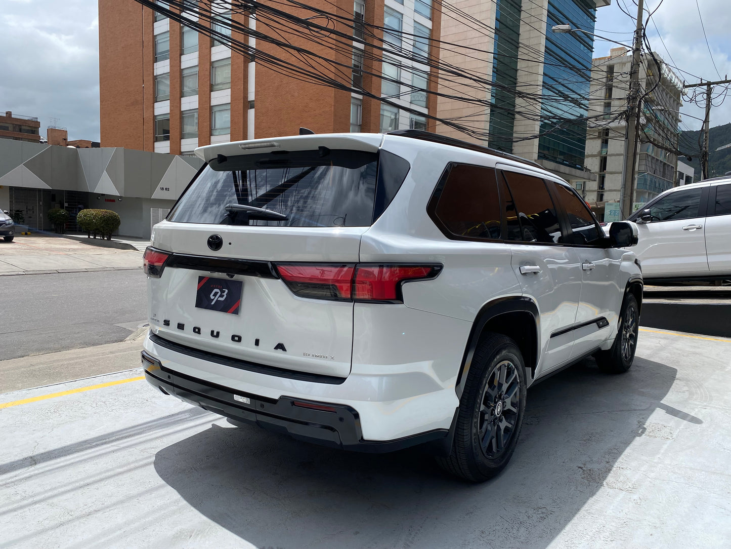 Toyota Sequoia Platinum Hibrida Modelo 2026 (IMPORTACIÓN) - Autos 93