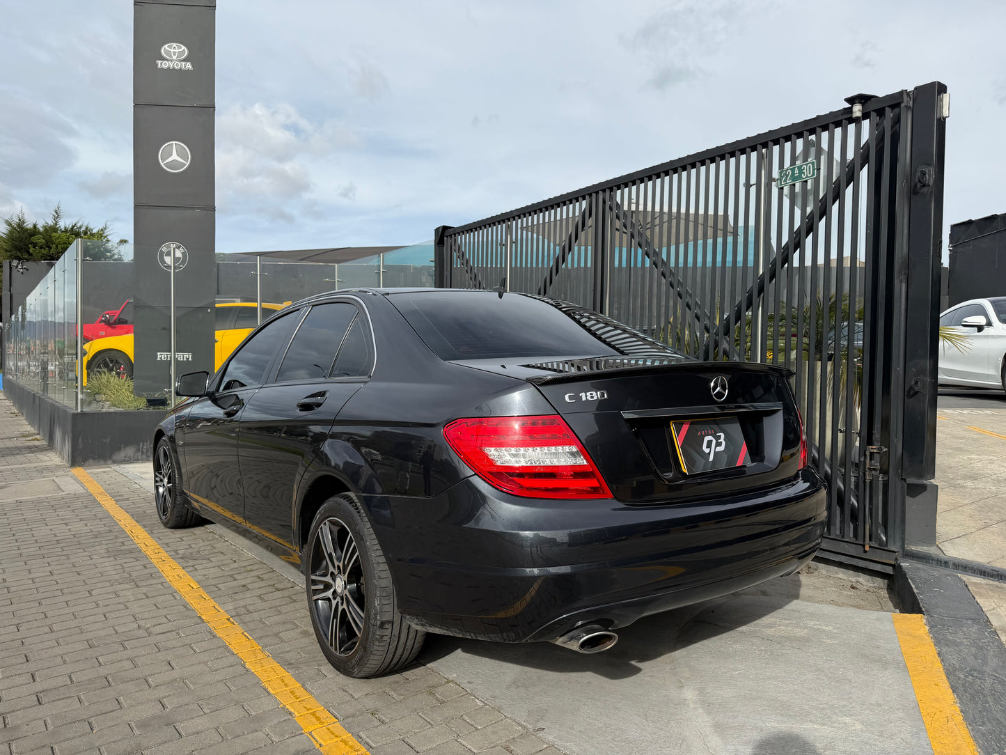 Mercedes Benz C180 CGI Modelo 2014