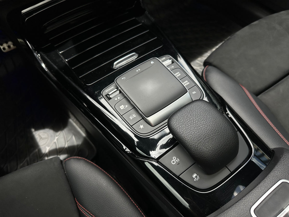 Mercedes-Benz AMG A 35 4MATIC Modelo 2022