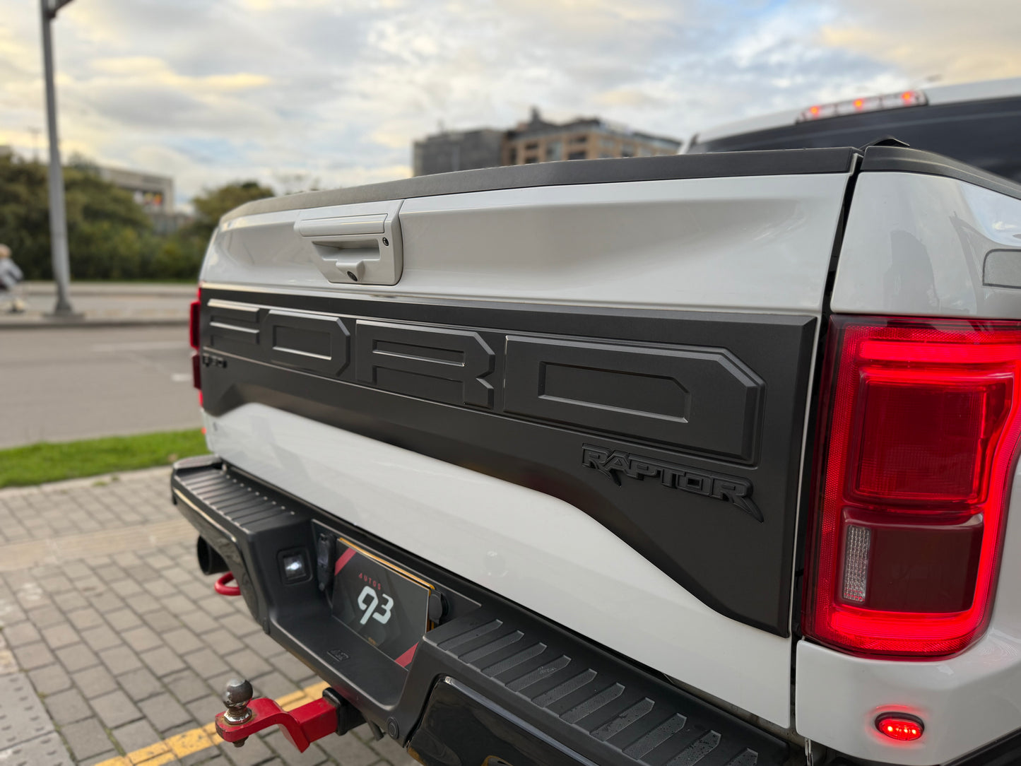 Ford F-150 Raptor Doble Cabina Modelo 2018