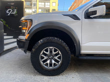 Cargar imagen en el visor de la galería, Ford F150 Raptor Modelo 2021
