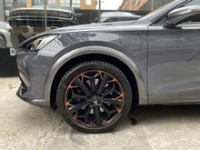 Cargar imagen en el visor de la galería, Cupra Formentor Híbrido Modelo 2024
