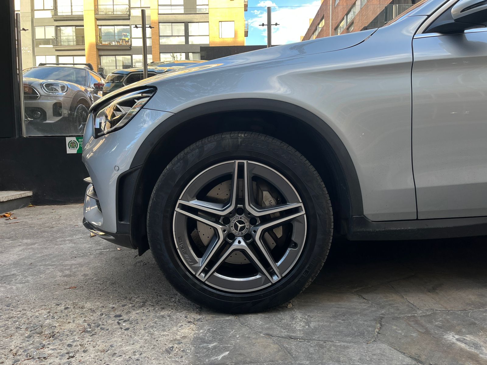 Mercedes-Benz GLC 300e Coupé 4MATIC Modelo 2023 - Autos 93