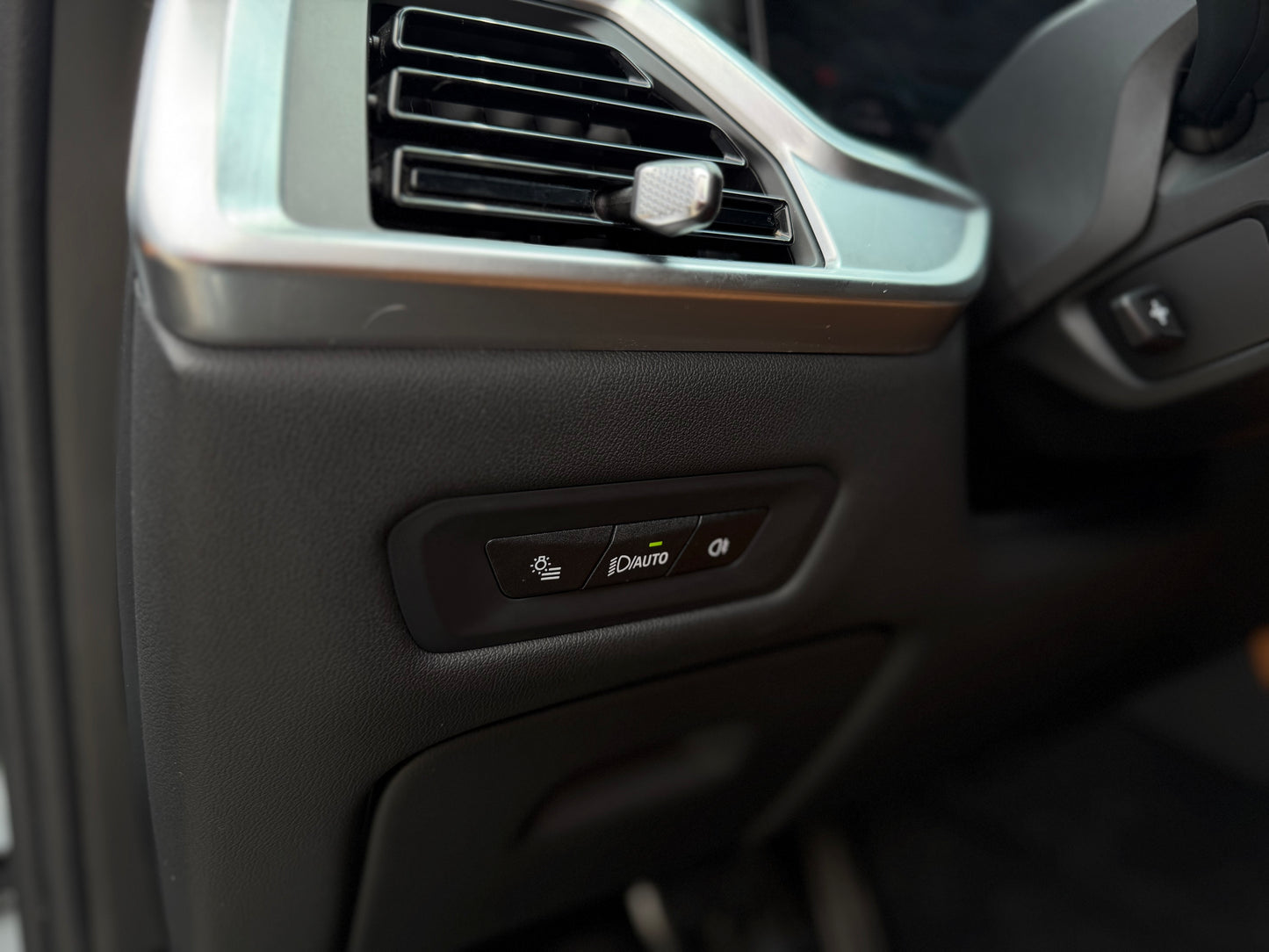 BMW X5 xDrive50e M Modelo 2024 - Autos 93