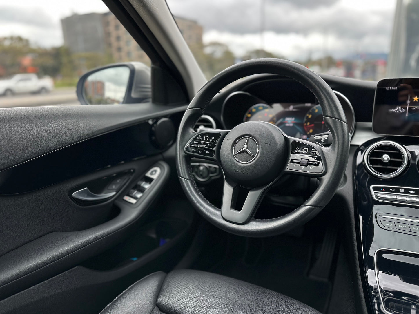 Mercedes-Benz C 200 Exclusive Modelo 2020