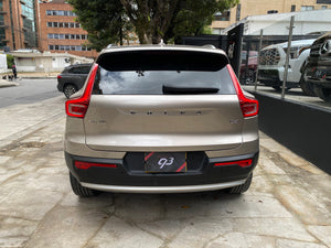 Volvo XC40 B4 Híbrido Modelo 2023