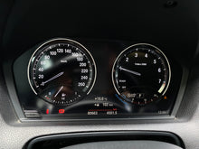 Cargar imagen en el visor de la galería, BMW 220I Coupé Modelo 2018
