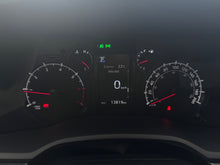 Cargar imagen en el visor de la galería, Toyota 4Runner Blindada Modelo 2023
