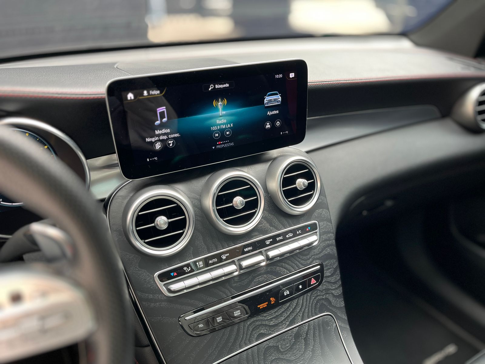 Mercedes-Benz GLC 43 AMG 4MATIC Modelo 2020 - Autos 93