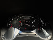 Cargar imagen en el visor de la galería, Audi A3 Sportback Modelo 2019
