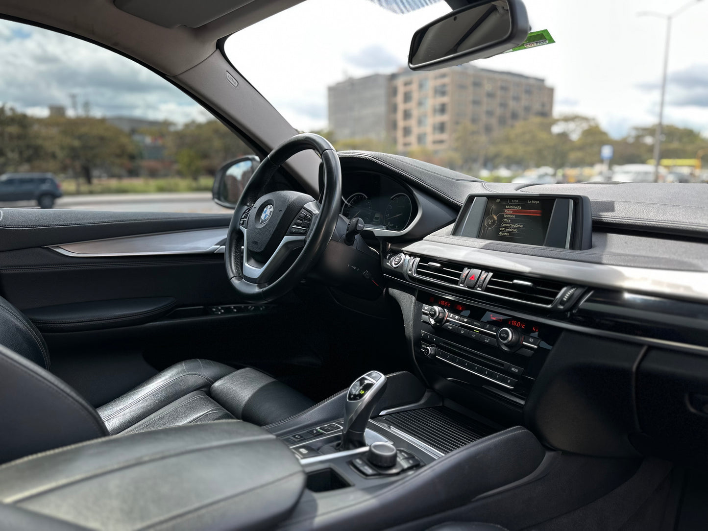 BMW X6 xDrive35i Modelo 2018 - Autos 93