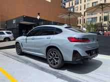 Cargar imagen en el visor de la galería, BMW X4 xDrive30I Paquete M Modelo 2023
