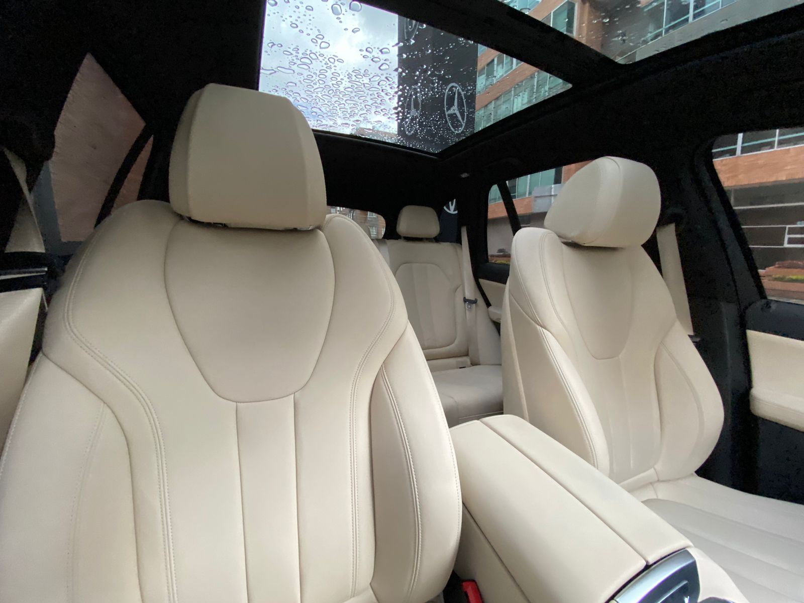 BMW X5 xDrive45E Blindada Modelo 2020 Híbrida - Autos 93