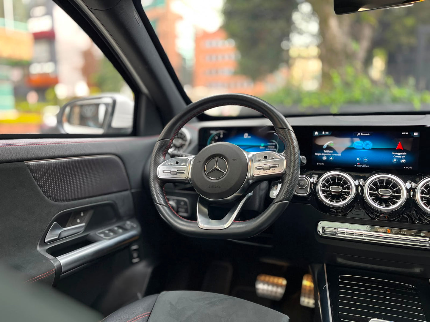 Mercedes-Benz EQA 350 4MATIC Blindada Modelo 2023