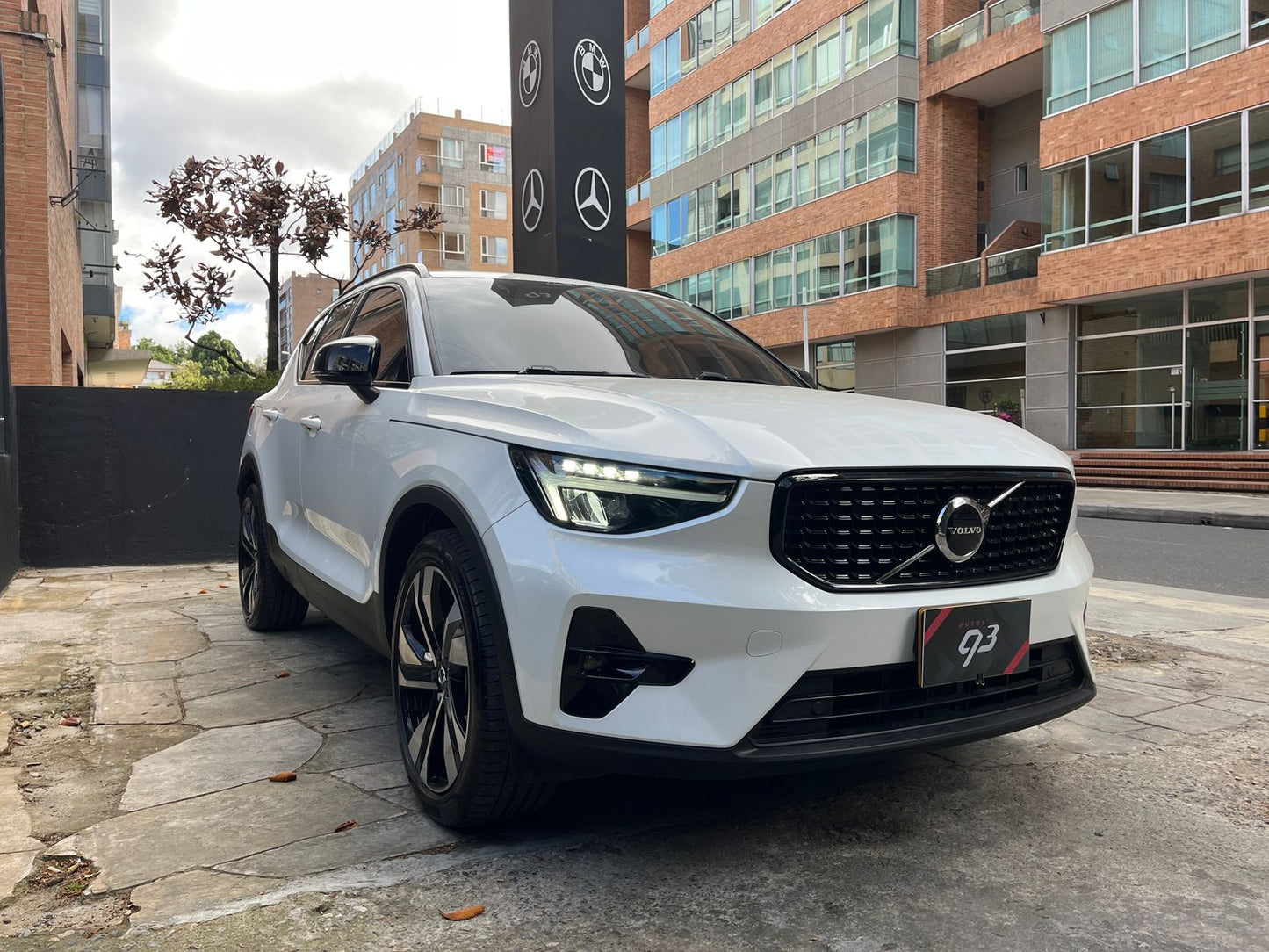 Volvo XC40 B5 Polestar Modelo 2023 - Autos 93