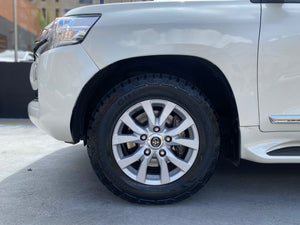 Toyota Land Cruiser 200 GX-R Modelo 2021