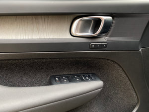 Volvo XC40 B4 Híbrido Modelo 2023