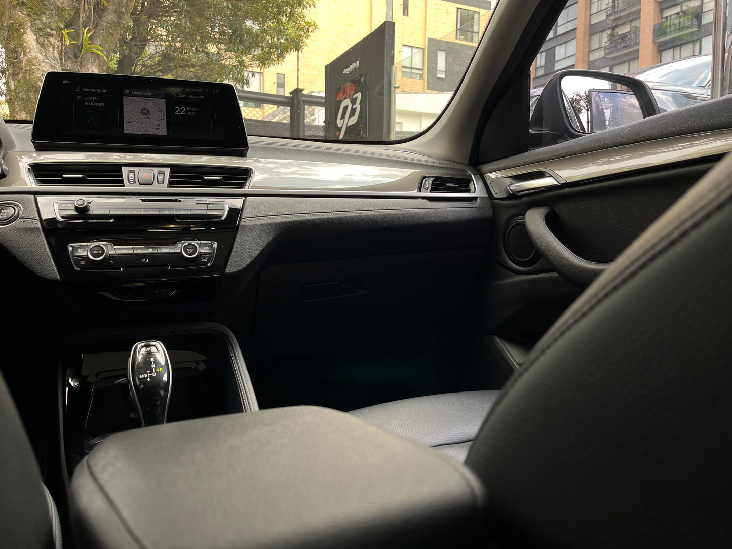 BMW X1 sDrive20i Modelo 2020 - Autos 93