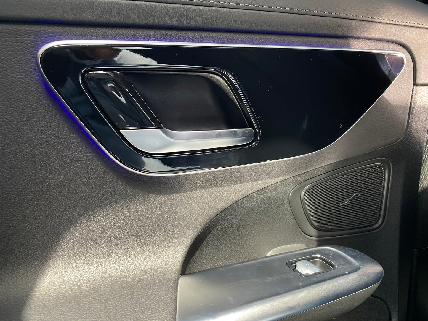 Mercedes-Benz C200 Híbrido Modelo 2025 - Autos 93