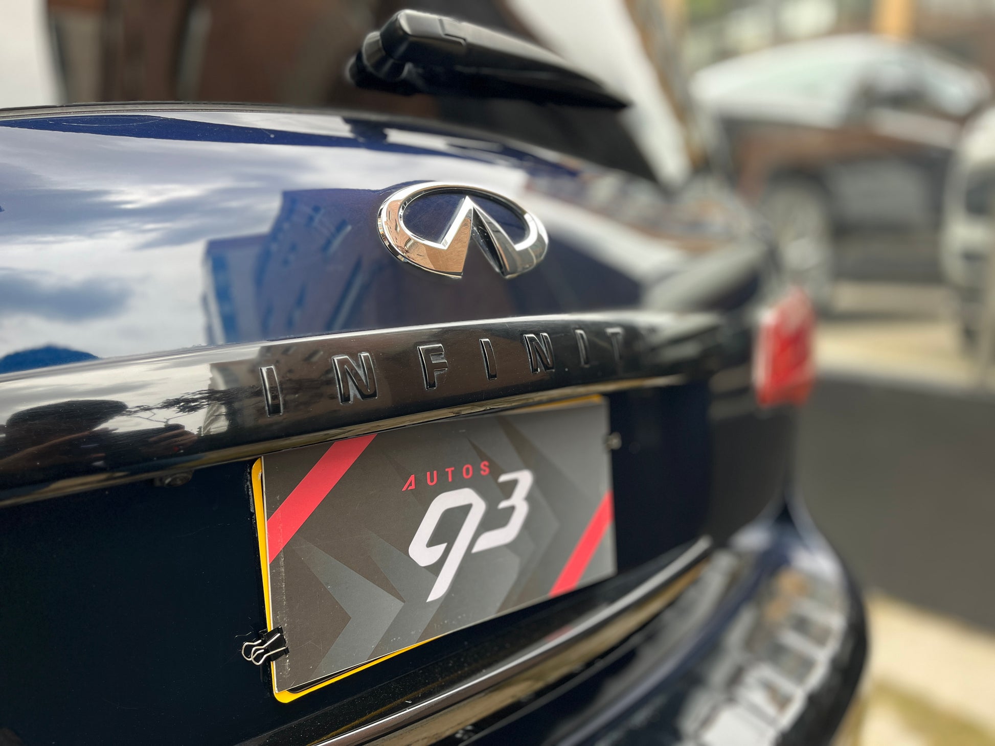 Infiniti QX80 Modelo 2017 - Autos 93