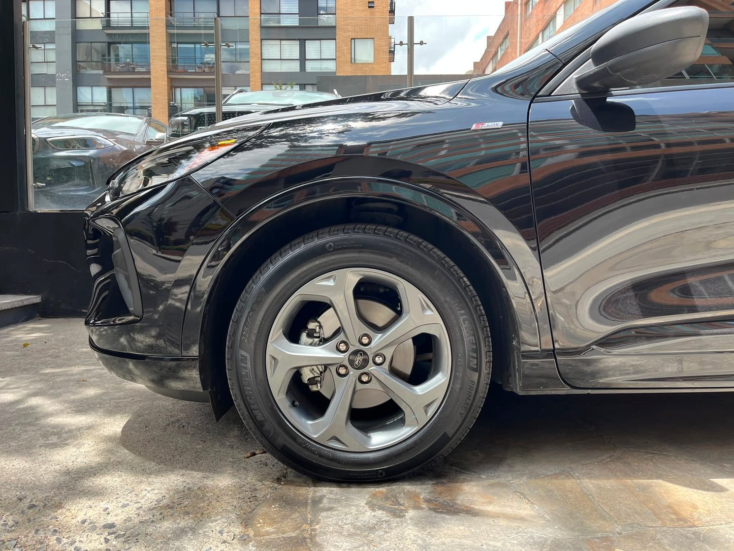 Ford Escape ST-Line Hybrid Modelo 2024