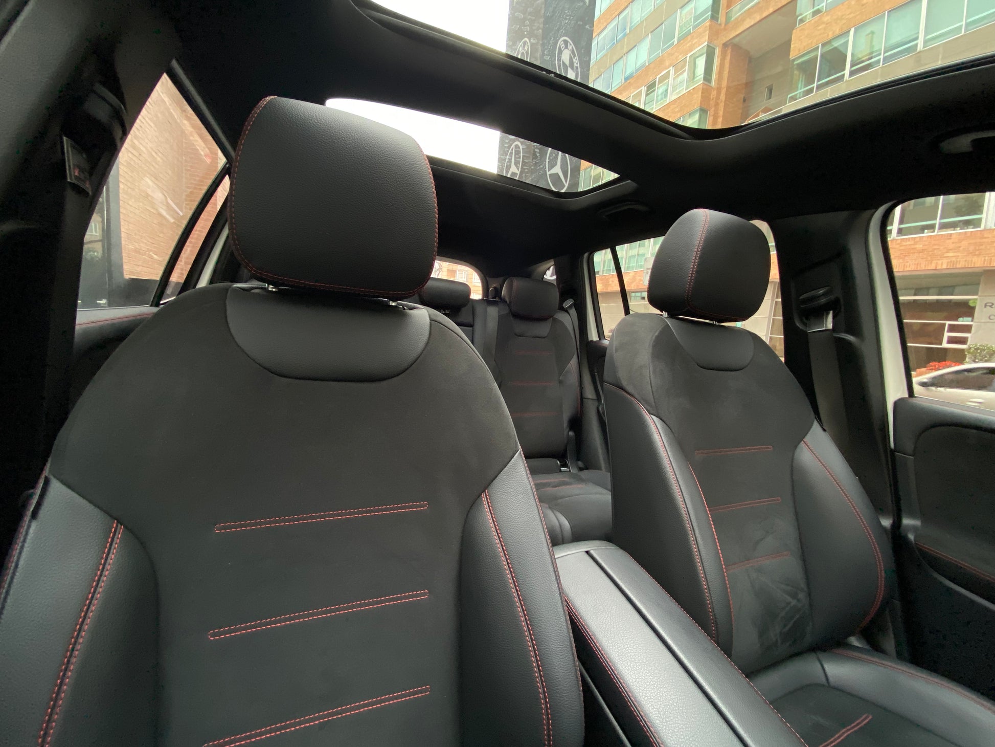 Mercedes-Benz GLB 200 Modelo 2023 - Autos 93