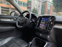 Cargar imagen en el visor de la galería, Volvo XC40 B4 Híbrido Modelo 2023
