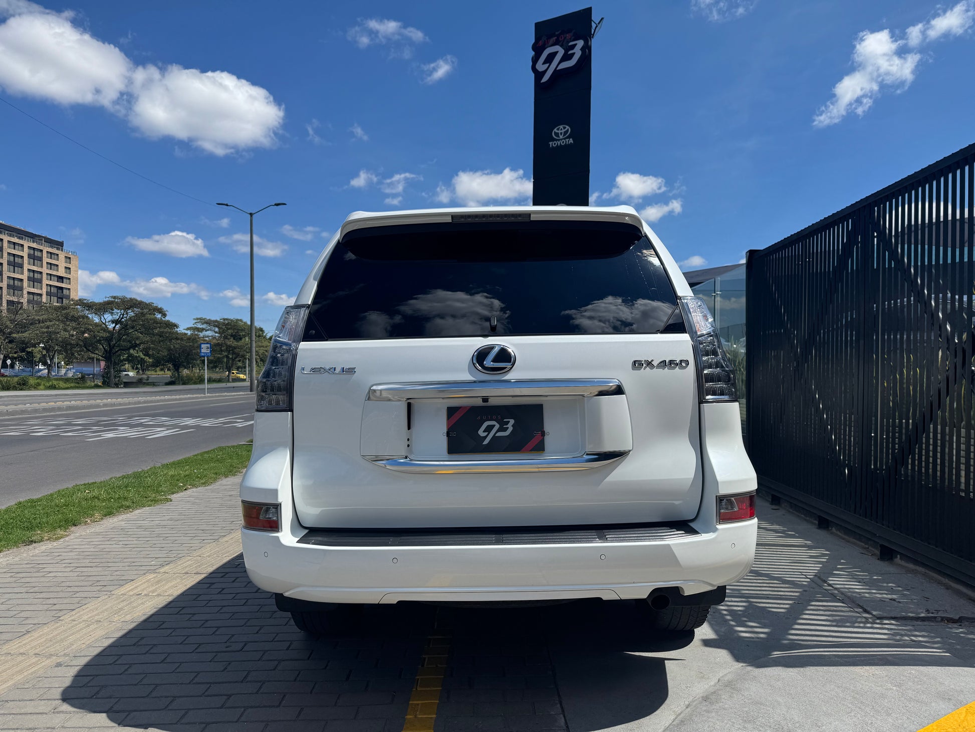 Lexus GX460 Modelo 2020 - Autos 93